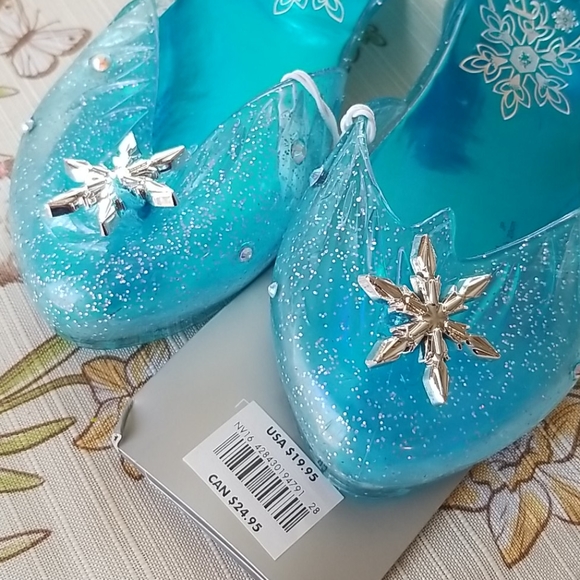 New Frozen Elsa shoes Disney Store Girls light up! - Picture 2 of 4